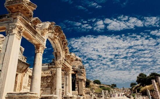 KUŞADASI-ŞİRİNCE-MERYEMANA-EFES ANTİK KENTİ VE İZMİR TURU 01-03 AĞUSTOS 2025