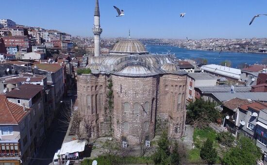 İSTANBUL TARİHİ YARIMADA TOPKAPI-AYASOFYA-YEREBATAN-SULTANAHMET-GÜLHANE TURU 17 AĞUSTOS 2025