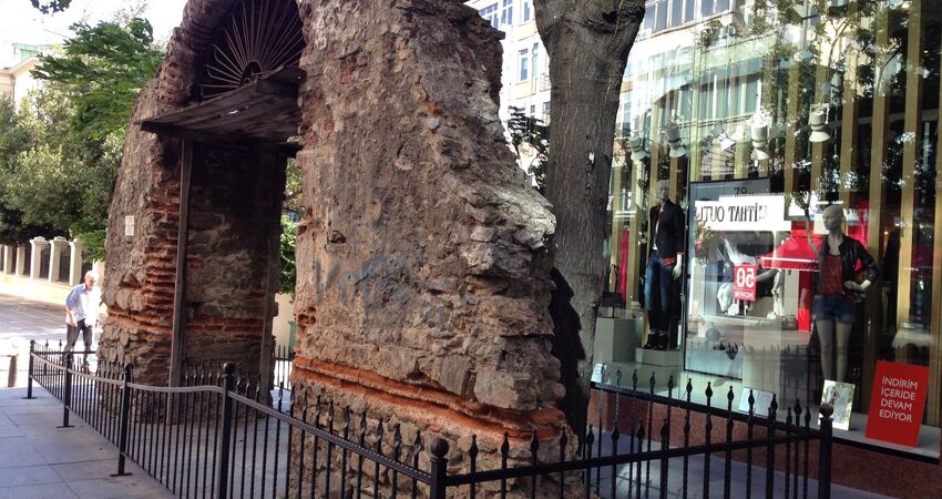 GÜNÜBİRLİK KADIKÖY MODA VE  ŞEKERCİ CAFER EROL TURU 21 ARALIK 2025