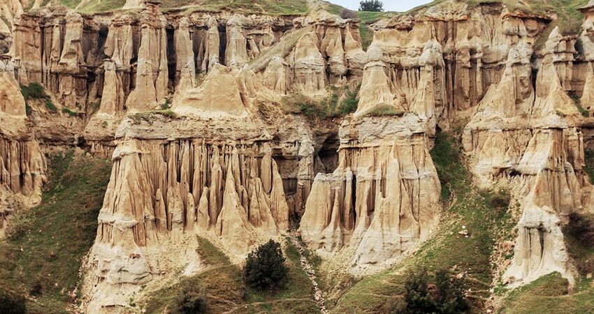 PAMUKKALE VE KULADOKYA TURU 9-11 MAYIS 2025