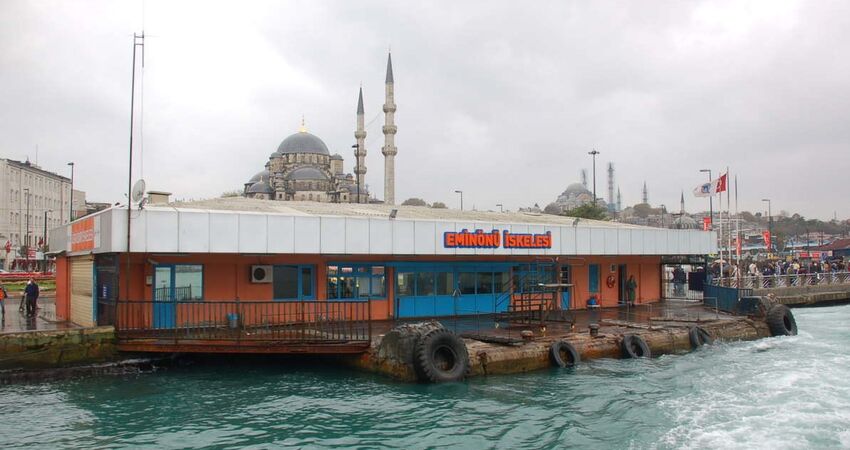 RAMAZANA ÖZEL İSTANBUL ve TEKNEDE İFTAR YEMEKLİ BOĞAZ TURU 22 MART 2025