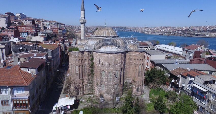 İSTANBUL TARİHİ YARIMADA TOPKAPI-AYASOFYA-YEREBATAN-SULTANAHMET-GÜLHANE TURU 17 AĞUSTOS 2025