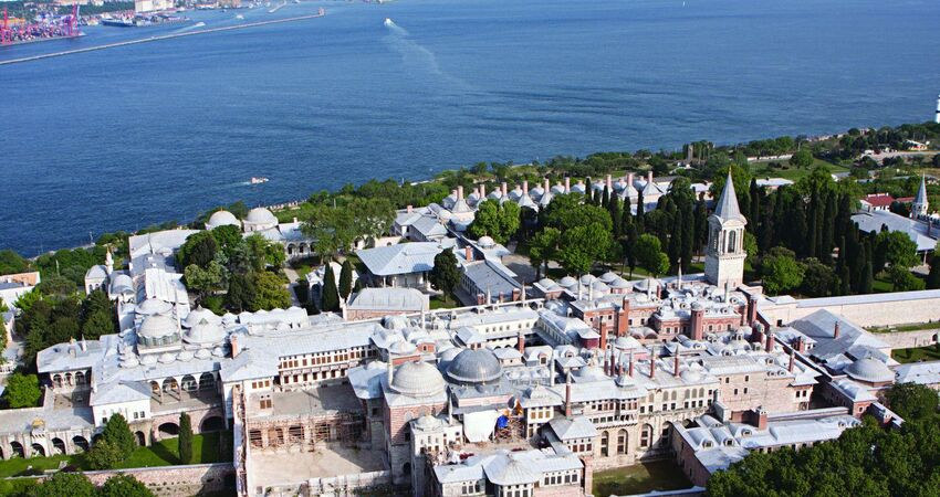 İSTANBUL TARİHİ YARIMADA TOPKAPI-AYASOFYA-YEREBATAN-SULTANAHMET-GÜLHANE TURU 17 AĞUSTOS 2025