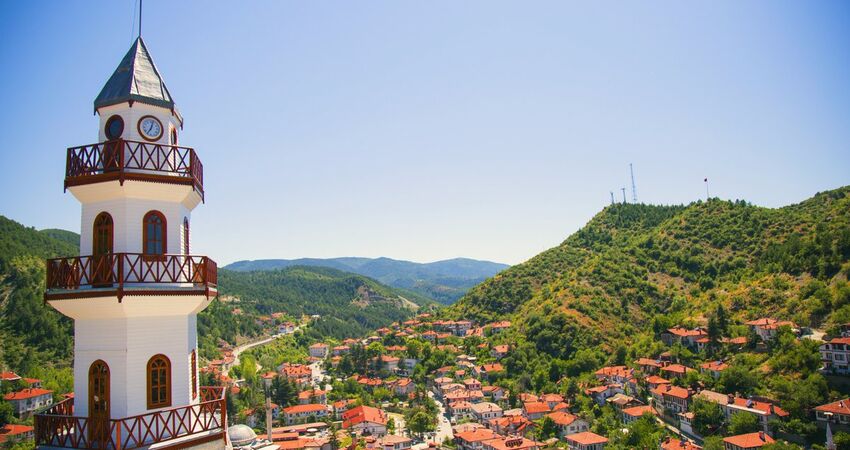 YEDİGÖLLER-ABANT-MUDURNU-GÖYNÜK-TARAKLI TURU 15-16 KASIM 2025