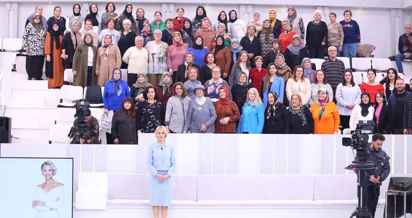 GÜNÜBİRLİK İSTANBUL EMİNÖNÜ TURU VE ESRA EROL PROGRAMI 11 EYLÜL 2025