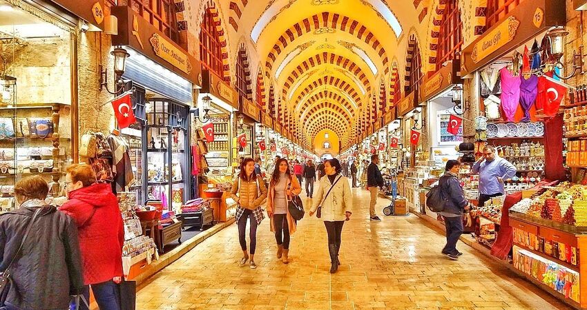 GÜNÜBİRLİK İSTANBUL EMİNÖNÜ TURU VE ESRA EROL PROGRAMI 11 EYLÜL 2025