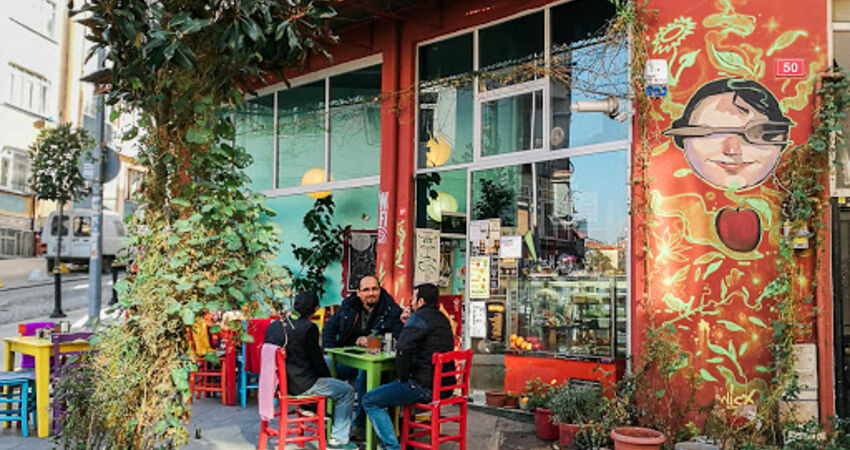 GÜNÜBİRLİK KADIKÖY-MODA-HAYDARPAŞA TURU 26 EKİM 2025